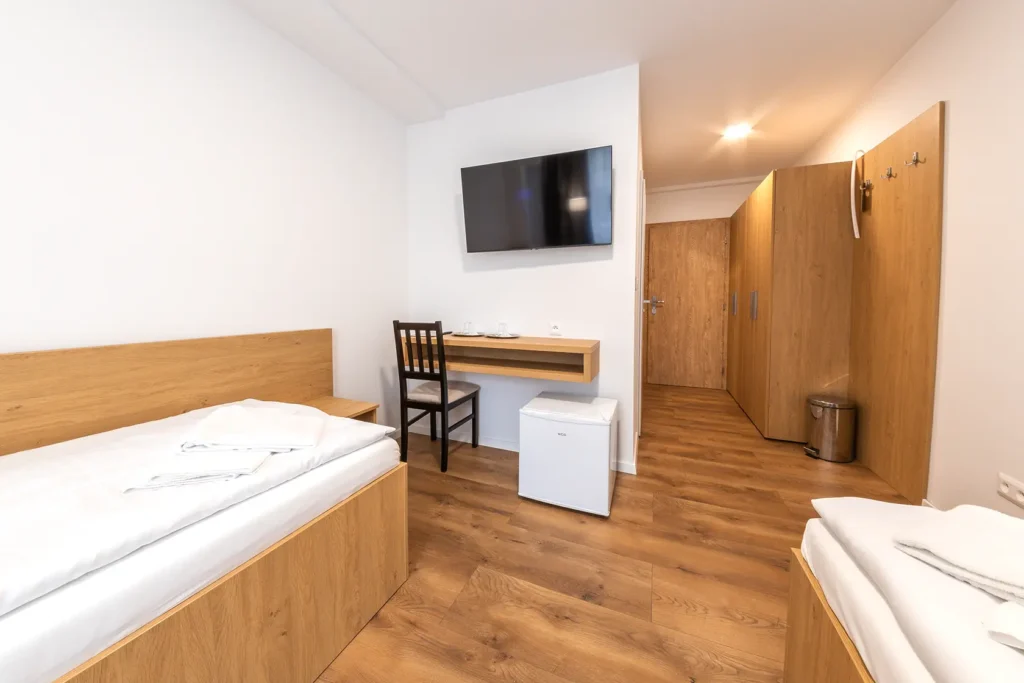 Kúpeľný ústav GRANIT Piešťany, ubytovanie, interiér izieb